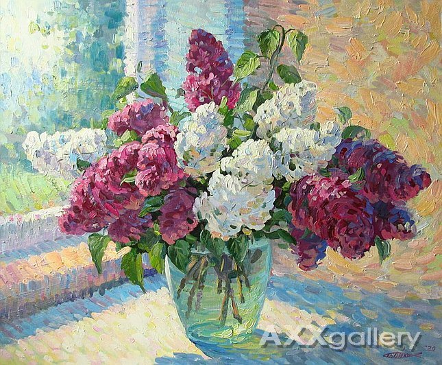  Lilacs in a transparent vase